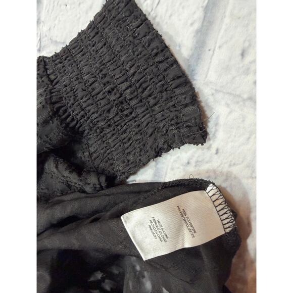 Bobeau Black textured Sheer Blouse v-neck wrap Hi-Low hem smocked cuff sz M A542 - Picture 6 of 6